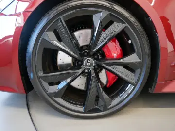 AUDI RS 6 Avant performance tiptr. MATRIX AHK PANO HE