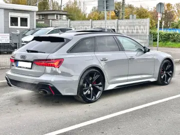 AUDI RS6 AVANT QUATTRO PANO VOLL AHK