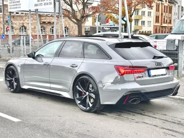 AUDI RS6 AVANT QUATTRO PANO VOLL AHK