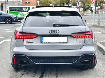 AUDI RS6 AVANT QUATTRO PANO VOLL AHK