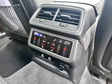 AUDI RS6 AVANT QUATTRO PANO VOLL AHK