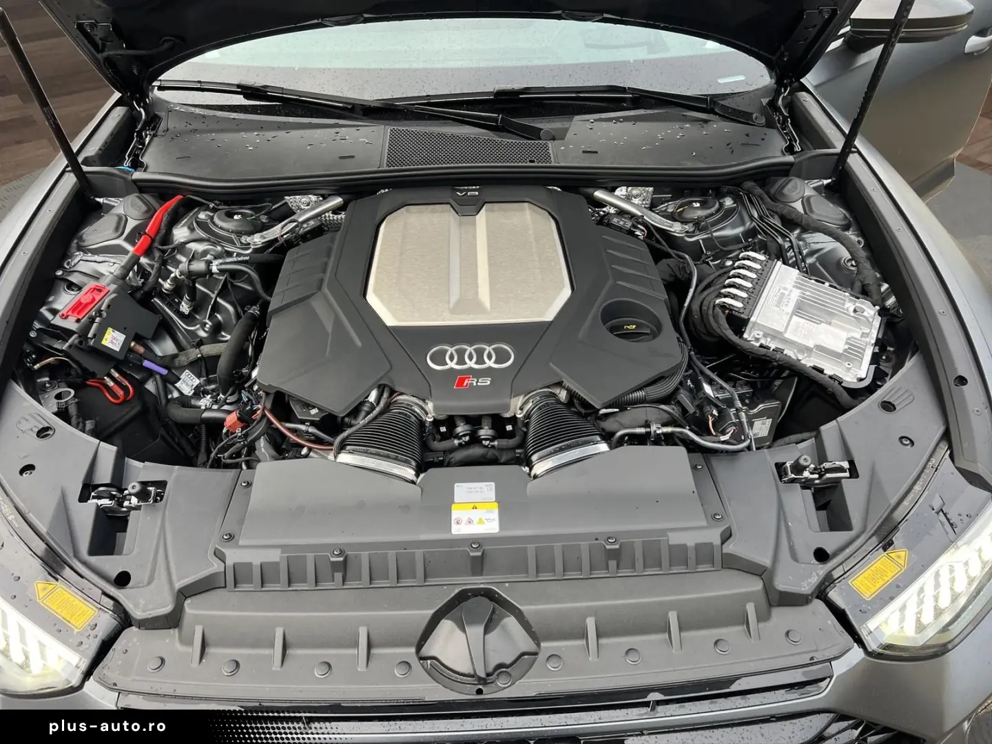 AUDI RS6 4.0 V8 TFSI  Perfomance PANO MATRIX KERAMIK