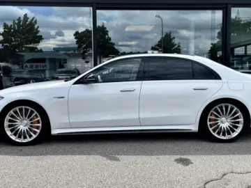 Mercedes-Benz S 63 AMG E Night FirstClass