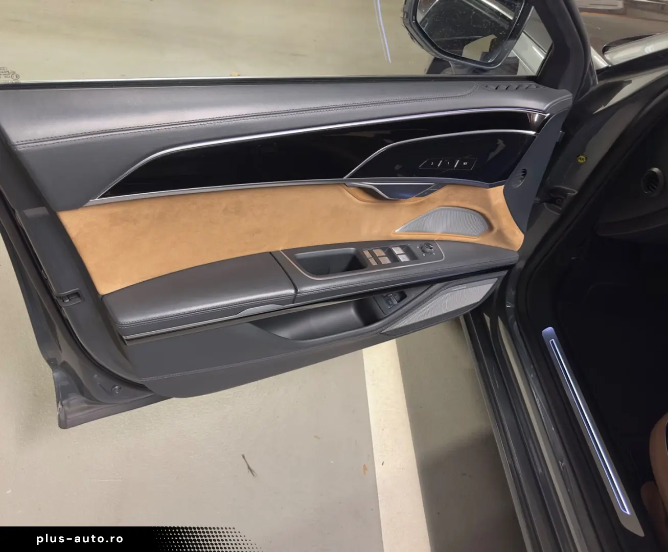 AUDI A8 L 60 TFSI e quattro tiptronic -