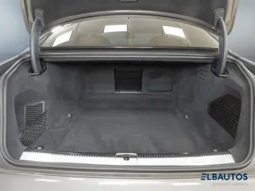 AUDI A8 55 3.0TFSI quattro Matrix Standheiz. ACC Pano
