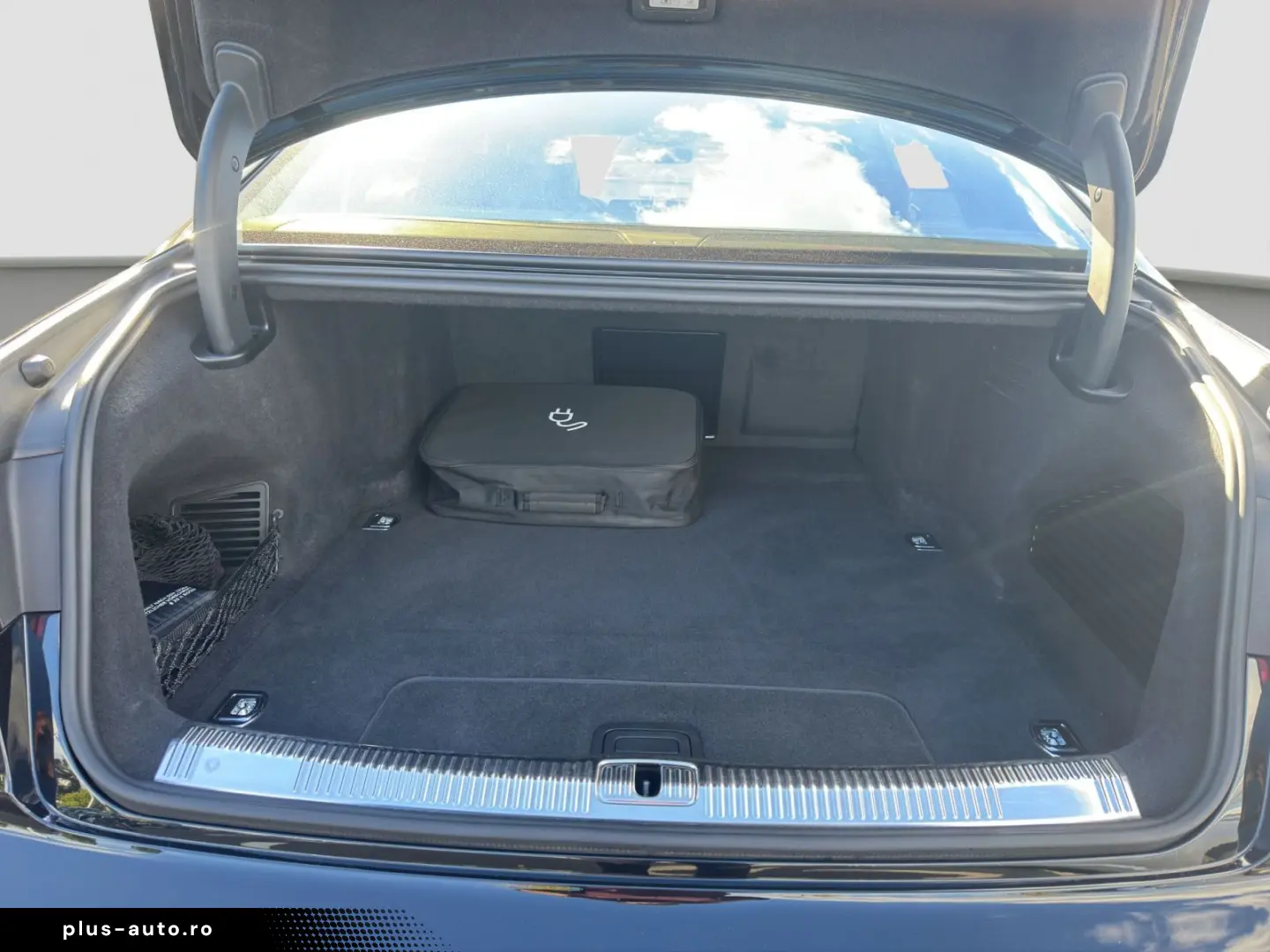 AUDI A8 60 TFSI e quattro Lang tiptronic Leder HD-Mat