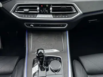BMW X5 xDrive30d M-Sport NAV LED 360  HEAD-UP PANORA