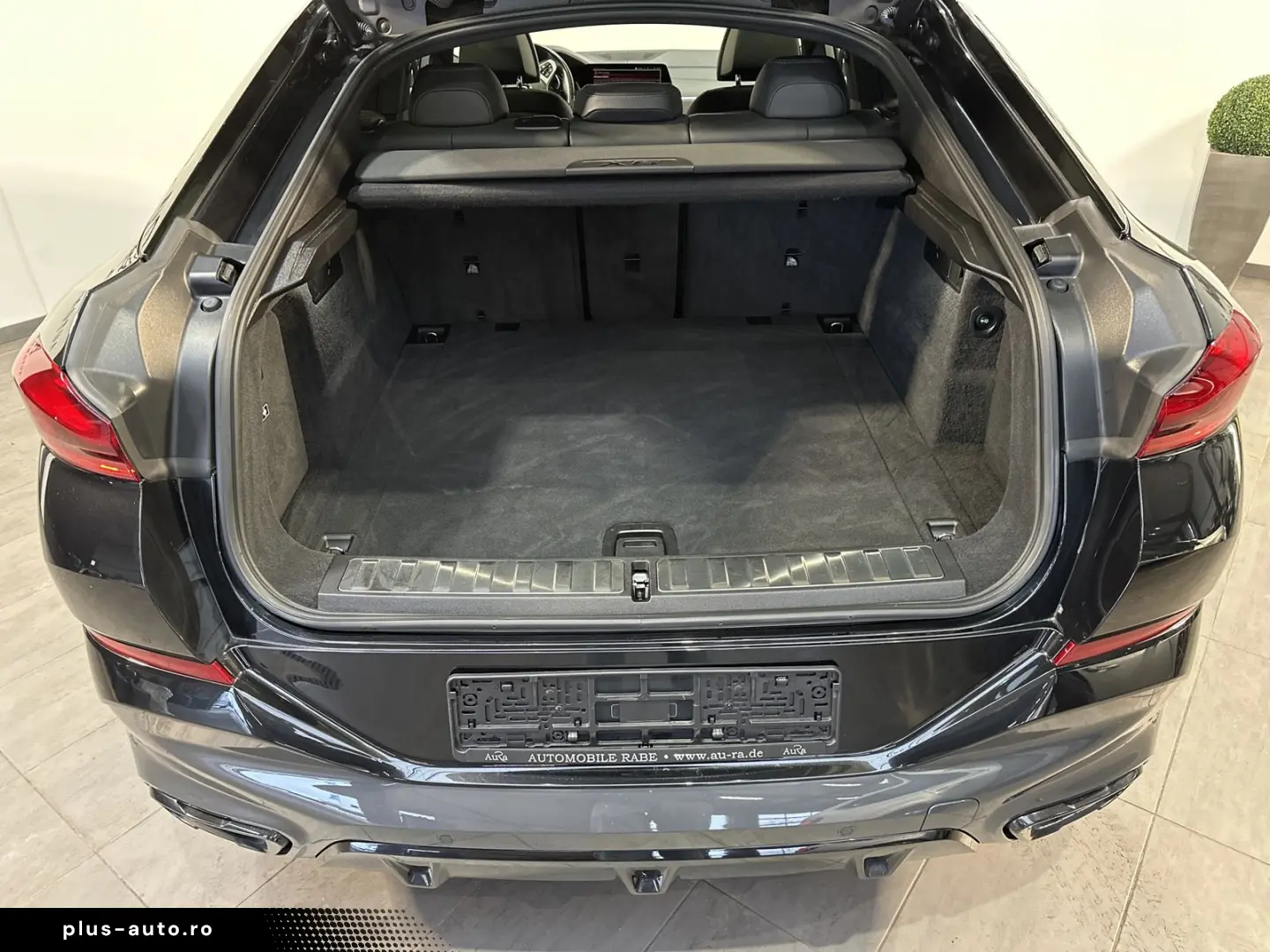 BMW X6 xDrive40d M-Sport NAV LASER AHK PANO HEAD-UP