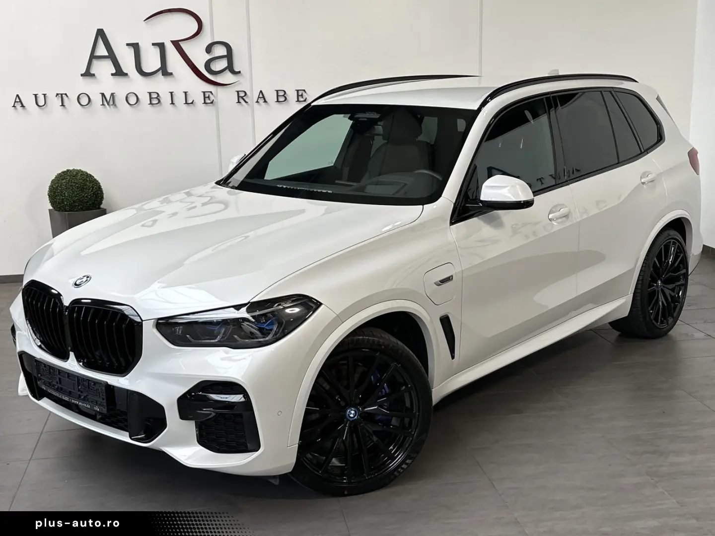 BMW X5 xDrive45e M-Sport NAV LASER AHK ACC 360  22ZO