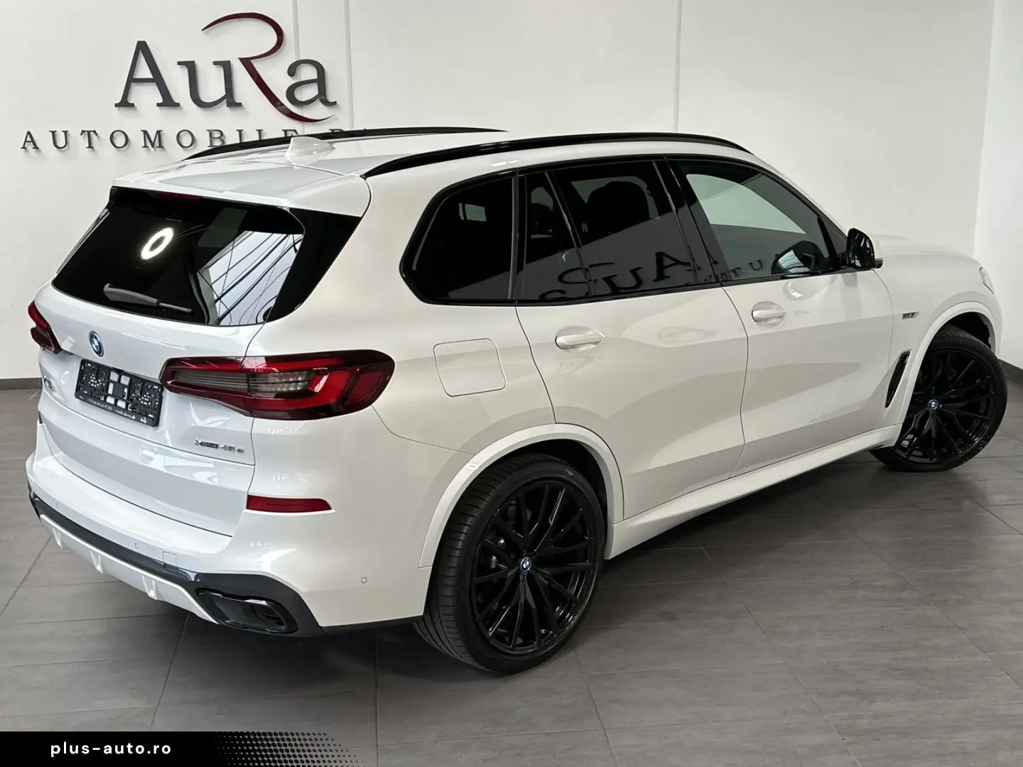 BMW X5 xDrive45e M-Sport NAV LASER AHK ACC 360  22ZO