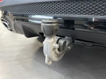 MERCEDES-BENZ GLB 220d 4Matic AMG-Line NAV LED PANO AHK 360