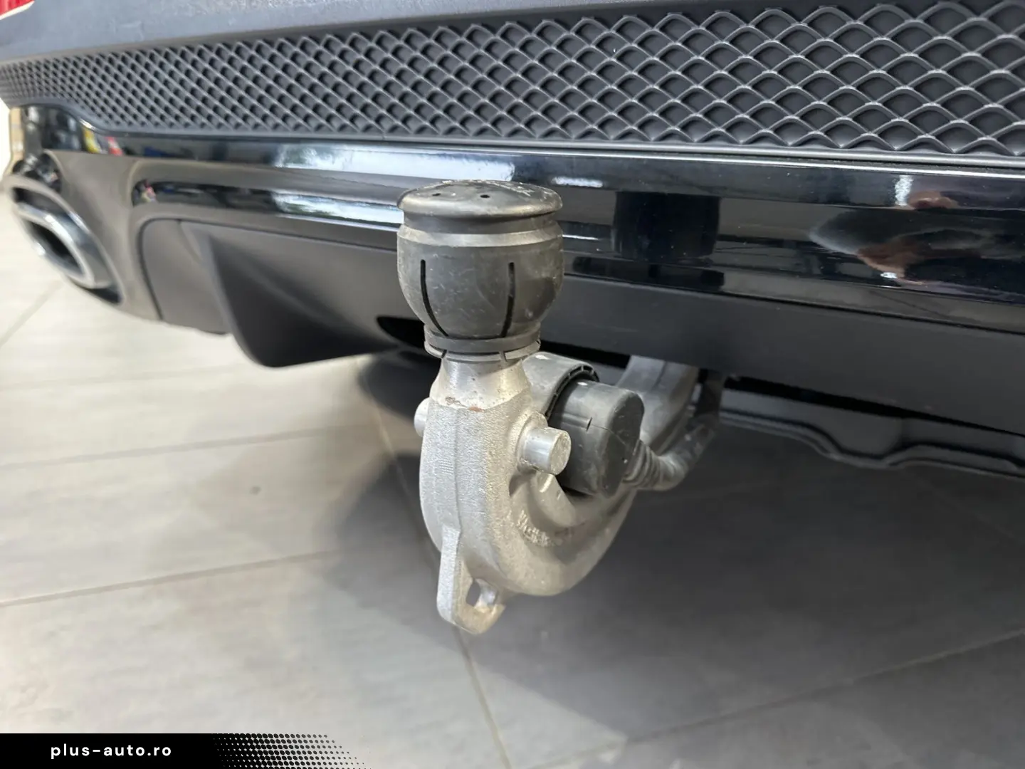 MERCEDES-BENZ GLB 220d 4Matic AMG-Line NAV LED PANO AHK 360