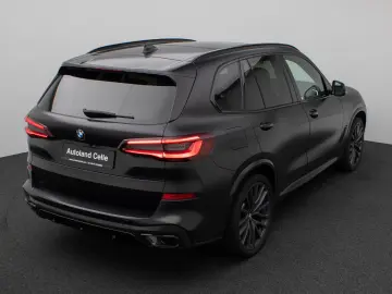 BMW X5 xD40d Spezial Edition M Sport Pano.360 Laser