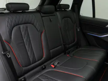 BMW X5 xD40d Spezial Edition M Sport Pano.360 Laser