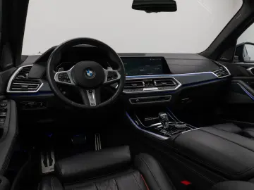 BMW X5 xD40d Spezial Edition M Sport Pano.360 Laser