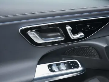 MERCEDES-BENZ E 450 d 4MATIC Limo AMG DIGITAL LIGHT &hellip;