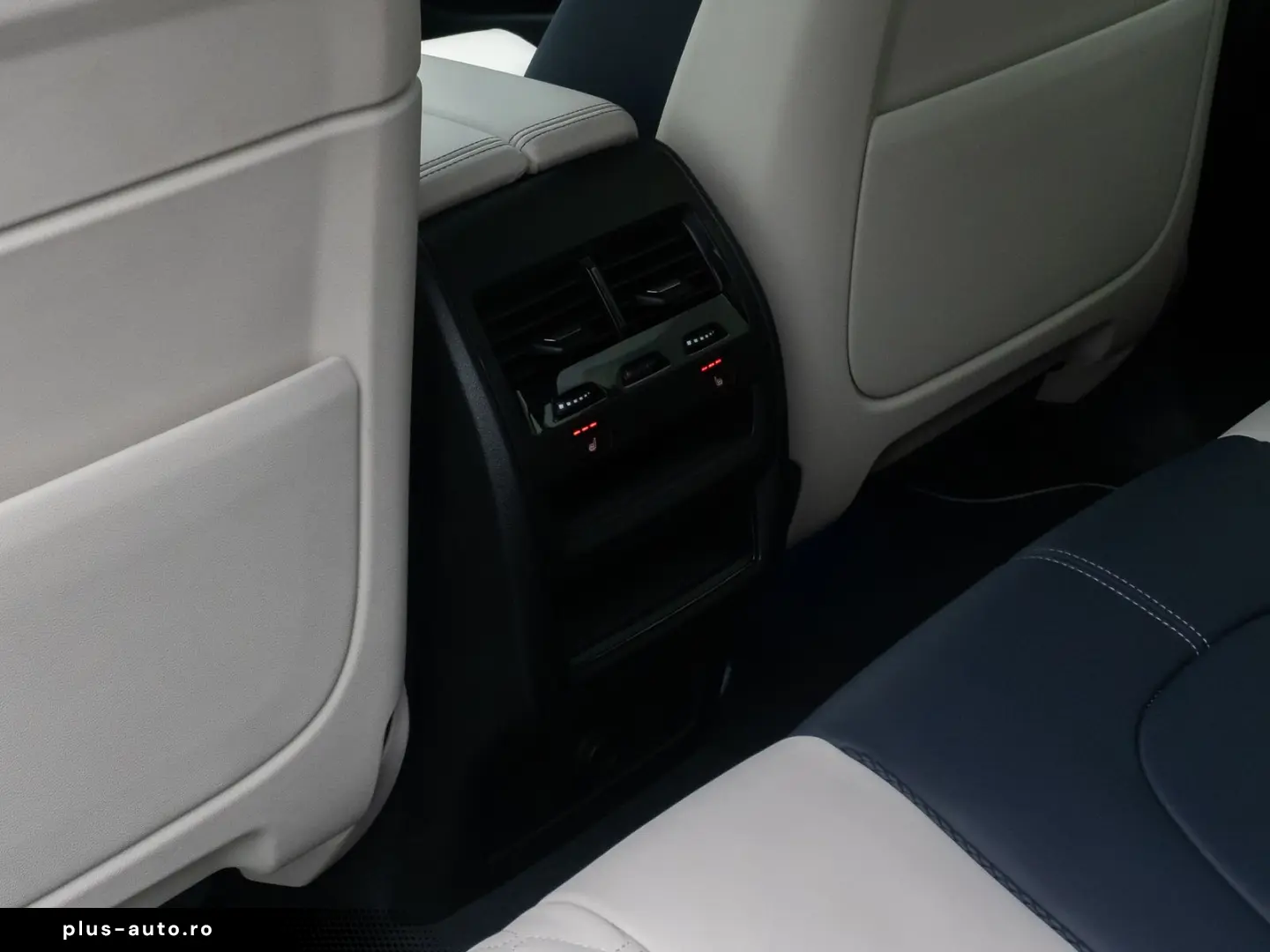 BMW X5 xD45e MSport HUD H K 360 Laser DAB Individual