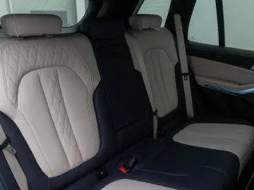 BMW X5 xD45e MSport HUD H K 360 Laser DAB Individual