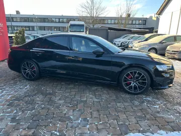 AUDI A8 50 TDI L quattro Black Edition HUD Matrix