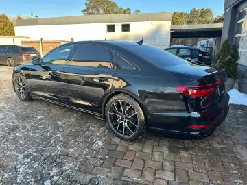 AUDI A8 50 TDI L quattro Black Edition HUD Matrix