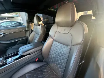 AUDI A8 50 TDI L quattro Black Edition HUD Matrix