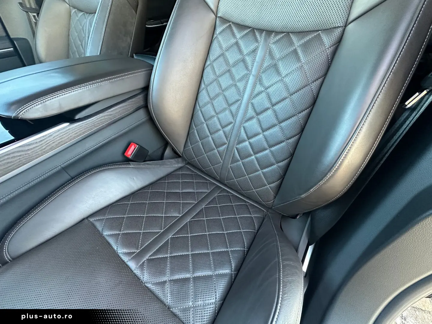 AUDI A8 50 TDI L quattro Black Edition HUD Matrix