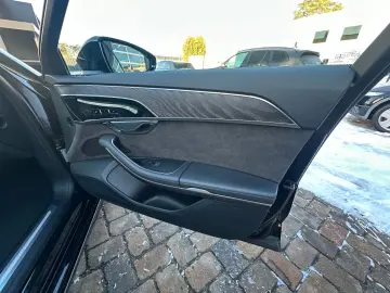 AUDI A8 50 TDI L quattro Black Edition HUD Matrix