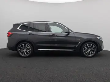 BMW X3 xD30e Leder HUD DAB Kamera Laser Sport 20Zoll