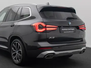 BMW X3 xD30e Leder HUD DAB Kamera Laser Sport 20Zoll