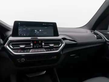 BMW X3 xD30e Leder HUD DAB Kamera Laser Sport 20Zoll