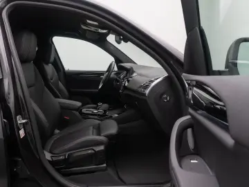 BMW X3 xD30e Leder HUD DAB Kamera Laser Sport 20Zoll