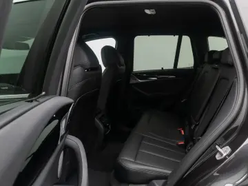 BMW X3 xD30e Leder HUD DAB Kamera Laser Sport 20Zoll