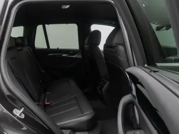 BMW X3 xD30e Leder HUD DAB Kamera Laser Sport 20Zoll