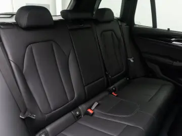 BMW X3 xD30e Leder HUD DAB Kamera Laser Sport 20Zoll