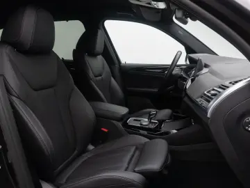 BMW X3 xD30e Leder HUD DAB Kamera Laser Sport 20Zoll