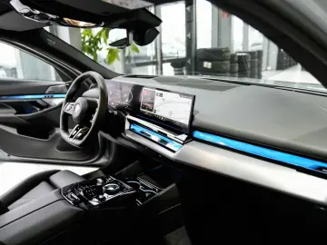 BMW 520 I M SPORT PRO 360K Panorama