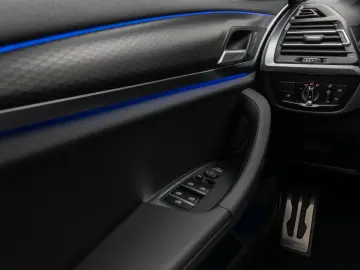 BMW X3 xD20d M Sport Kamera Laser DAB HiFi AHK Komfo