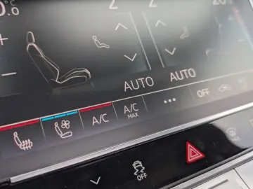 AUDI A8 55 TFSI Quattro Vollausstattung mit Garantie