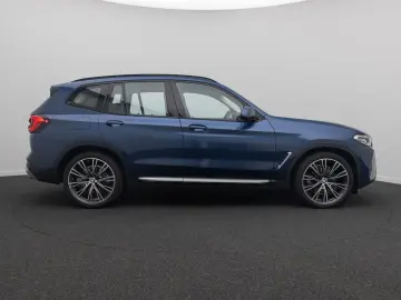 BMW X3 xD20i Kamera DAB HiFi AHK Leder Sport 21Zoll