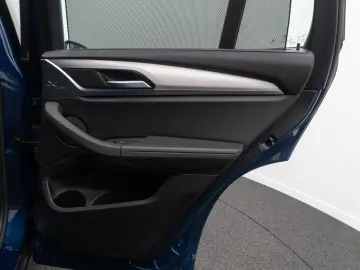 BMW X3 xD20i Kamera DAB HiFi AHK Leder Sport 21Zoll