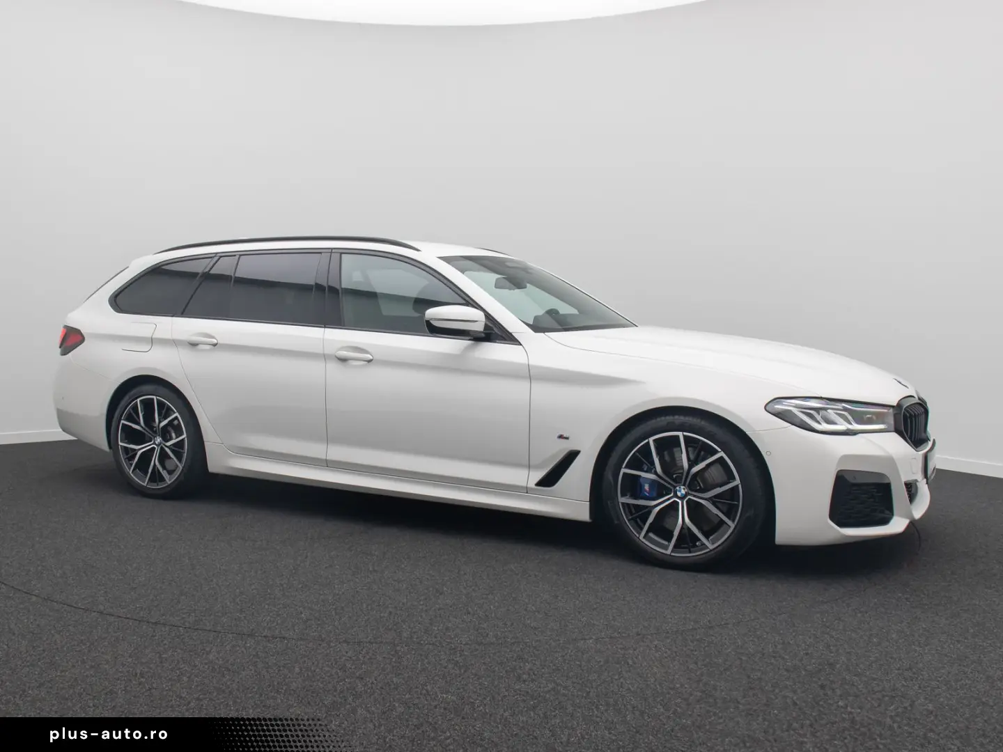 BMW 530d xD M Sport DAB Kamera HUD Laser 4 Klima 19