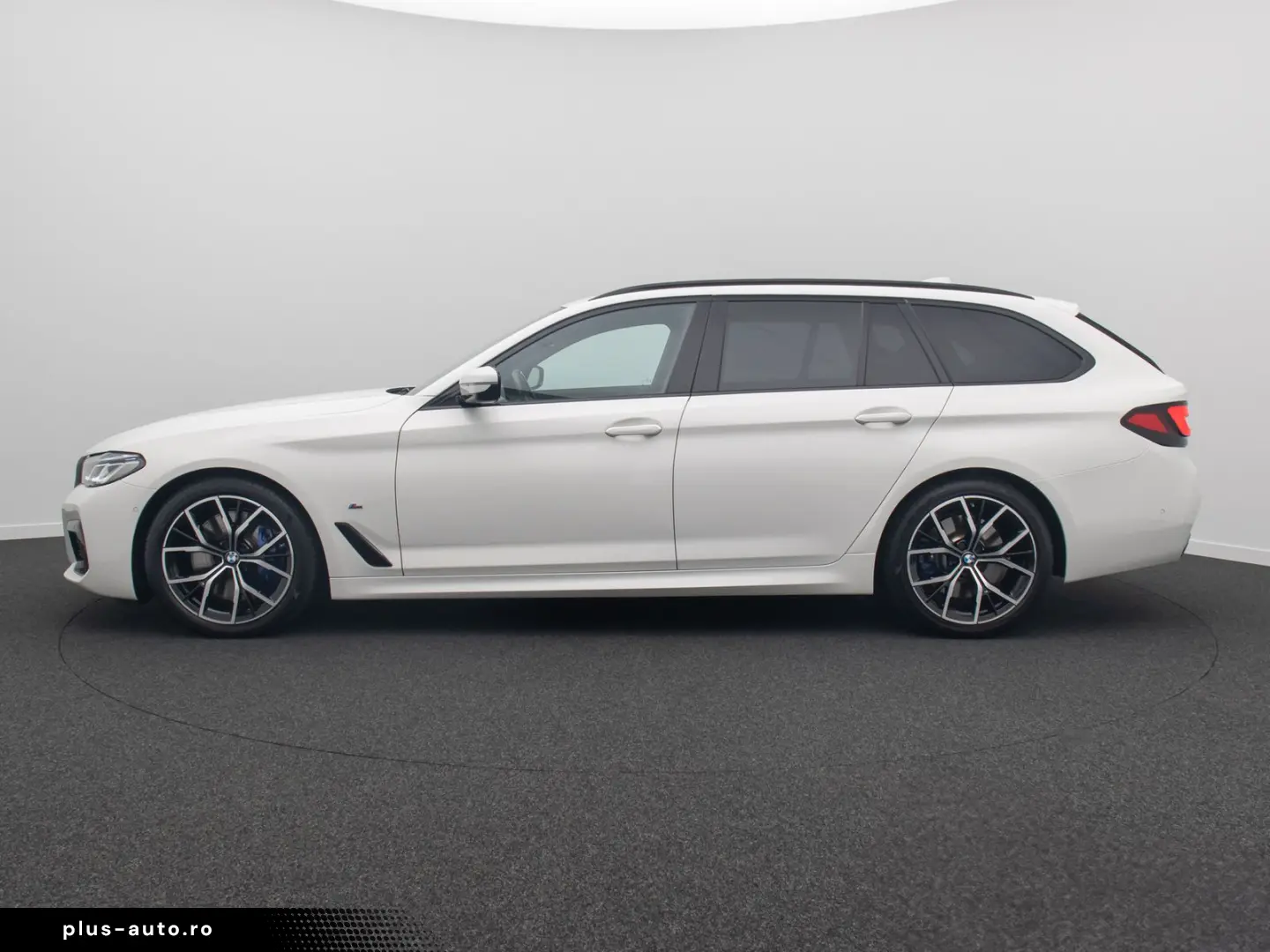 BMW 530d xD M Sport DAB Kamera HUD Laser 4 Klima 19