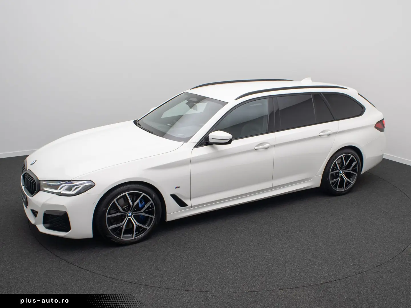 BMW 530d xD M Sport DAB Kamera HUD Laser 4 Klima 19