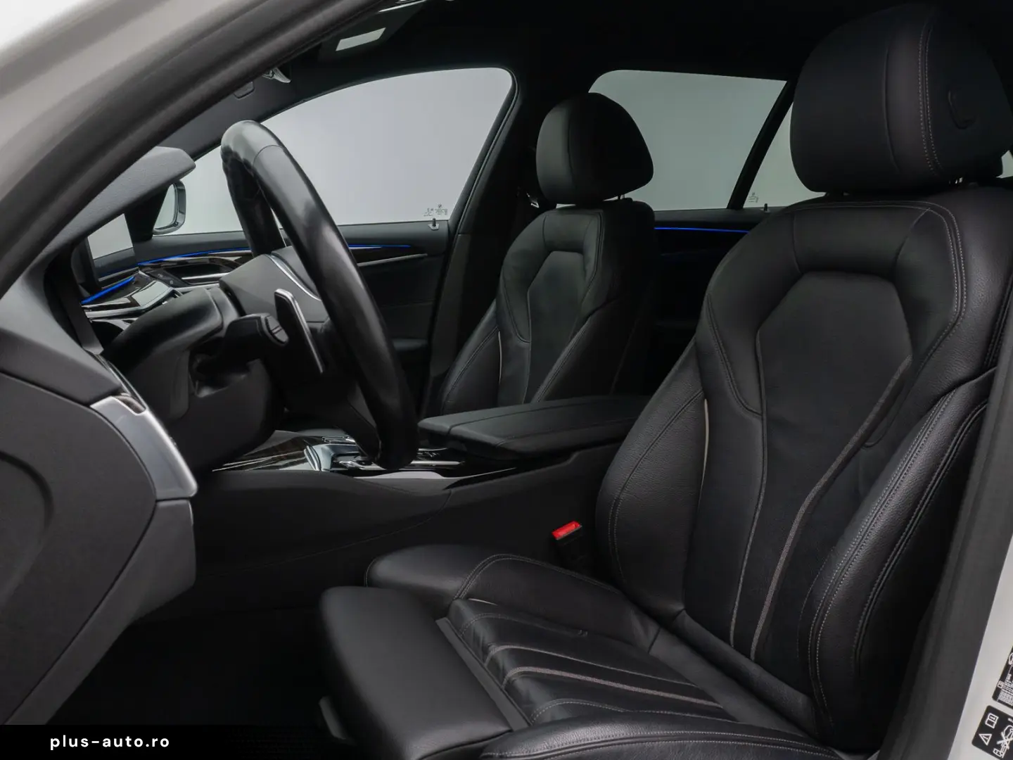 BMW 530d xD M Sport DAB Kamera HUD Laser 4 Klima 19