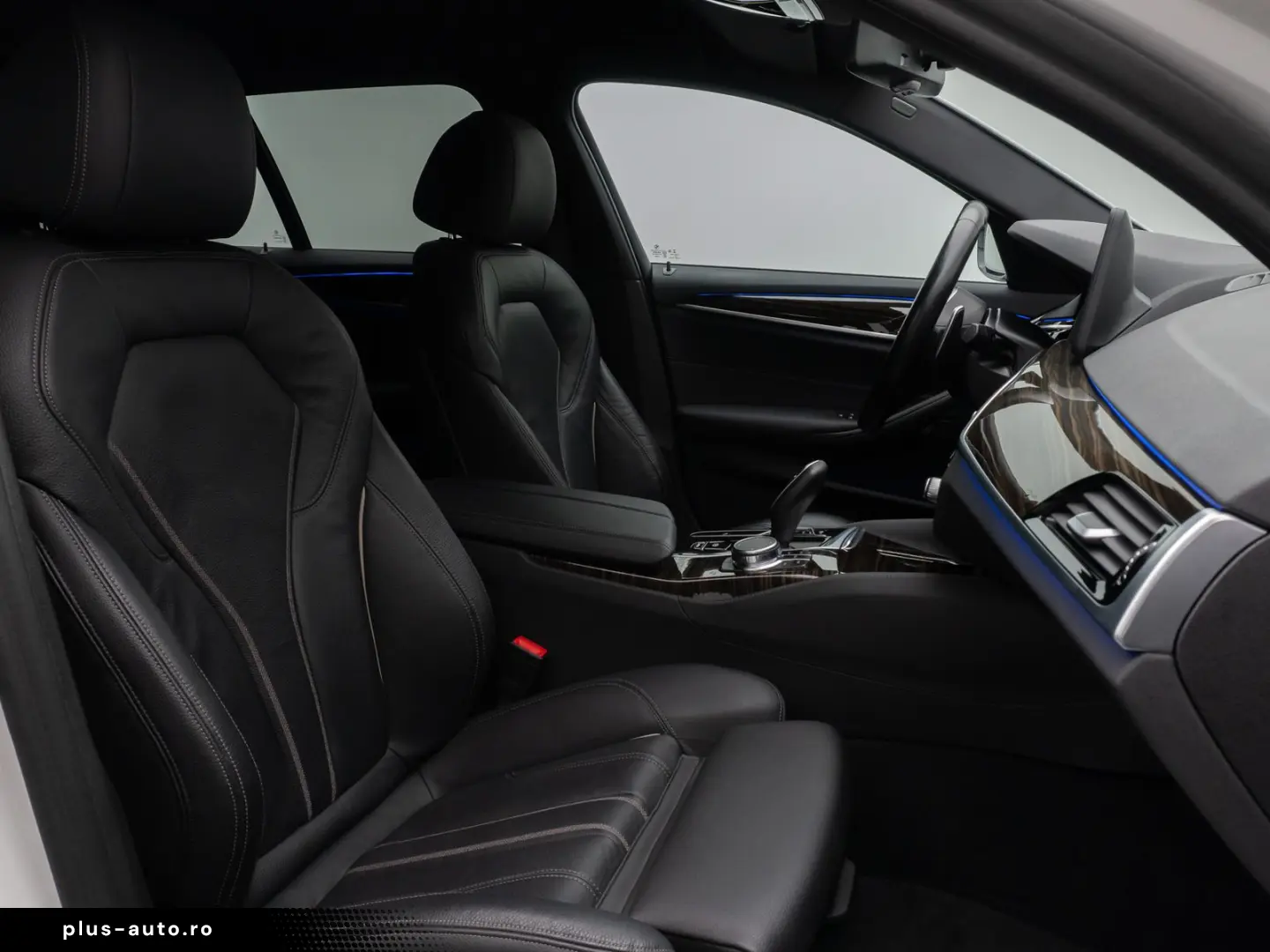 BMW 530d xD M Sport DAB Kamera HUD Laser 4 Klima 19