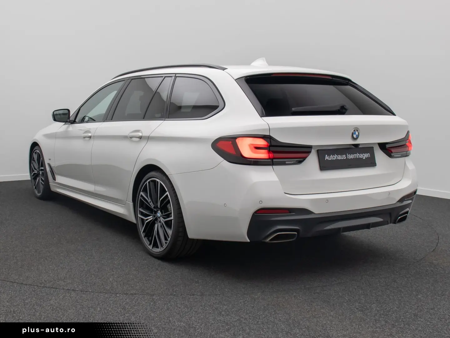 BMW 530d xD M Sport Panorama Kamera Laser HUD HiFi