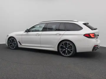 BMW 530d xD M Sport Panorama Kamera Laser HUD HiFi