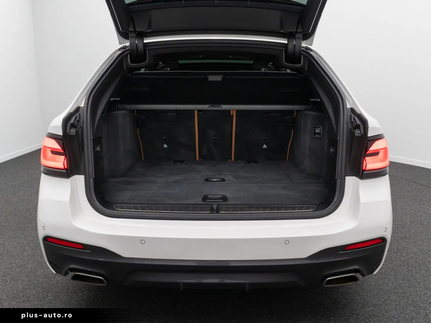 BMW 530d xD M Sport Panorama Kamera Laser HUD HiFi