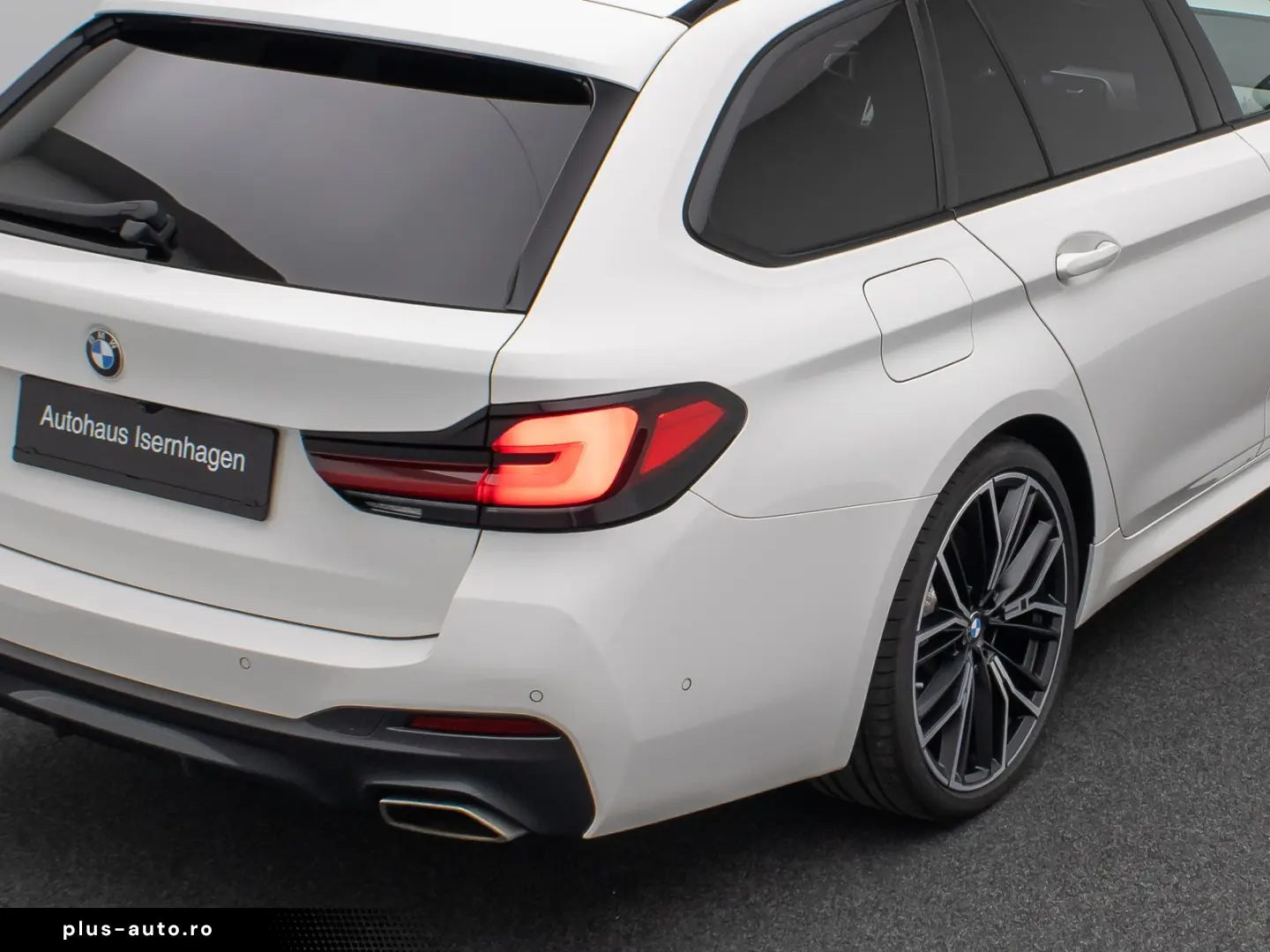 BMW 530d xD M Sport Panorama Kamera Laser HUD HiFi