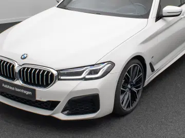 BMW 530d xD M Sport Panorama Kamera Laser HUD HiFi